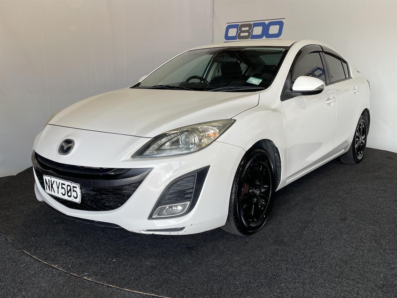Vehicle image 3