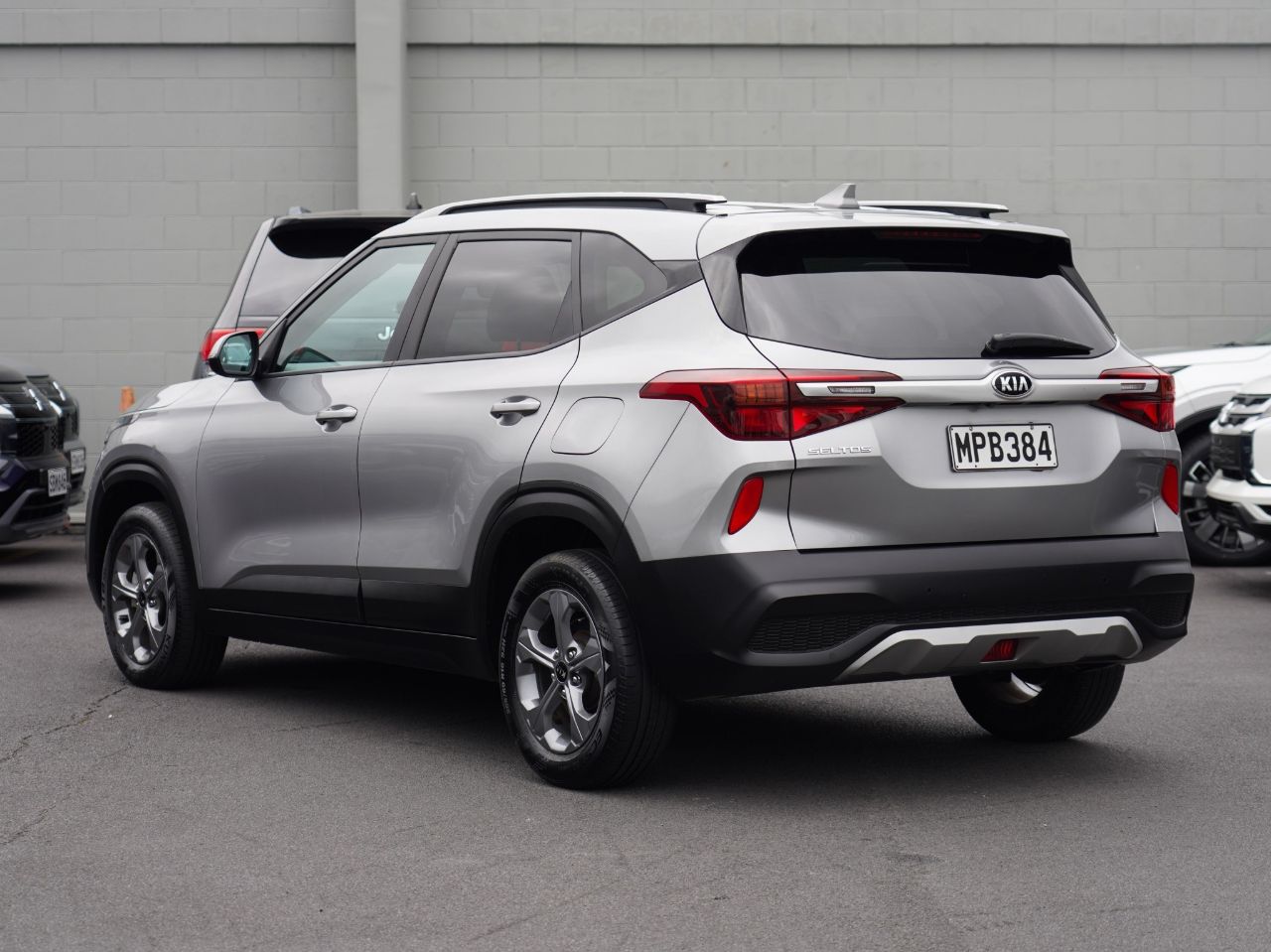 Vehicle image 2