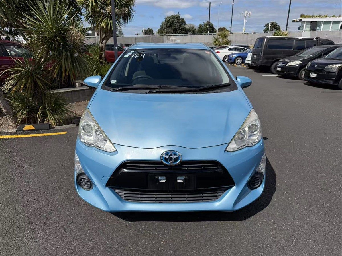 Vehicle image 2