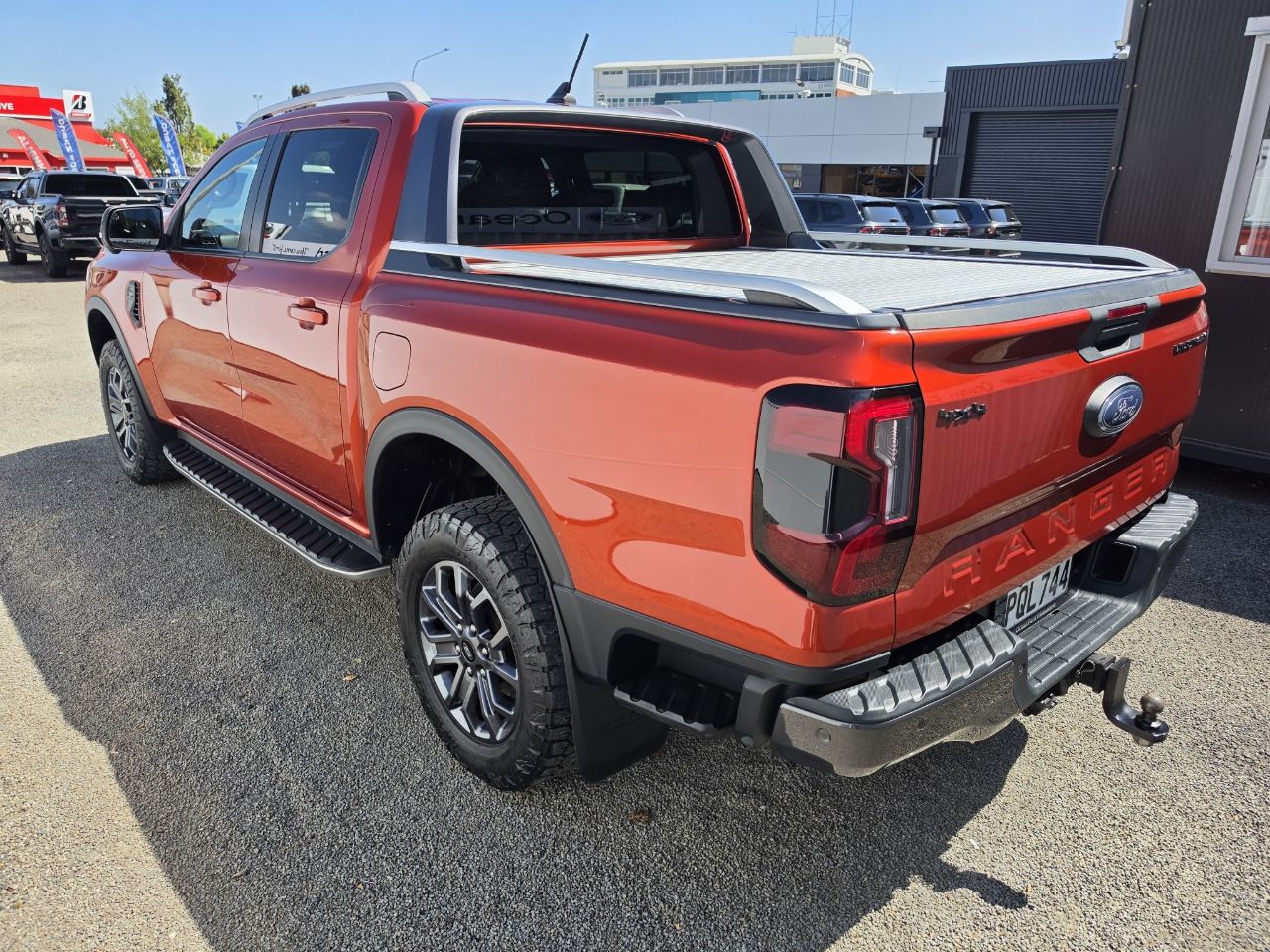 Vehicle image 5