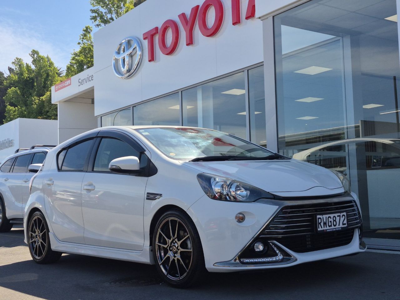 Vehicle image 1