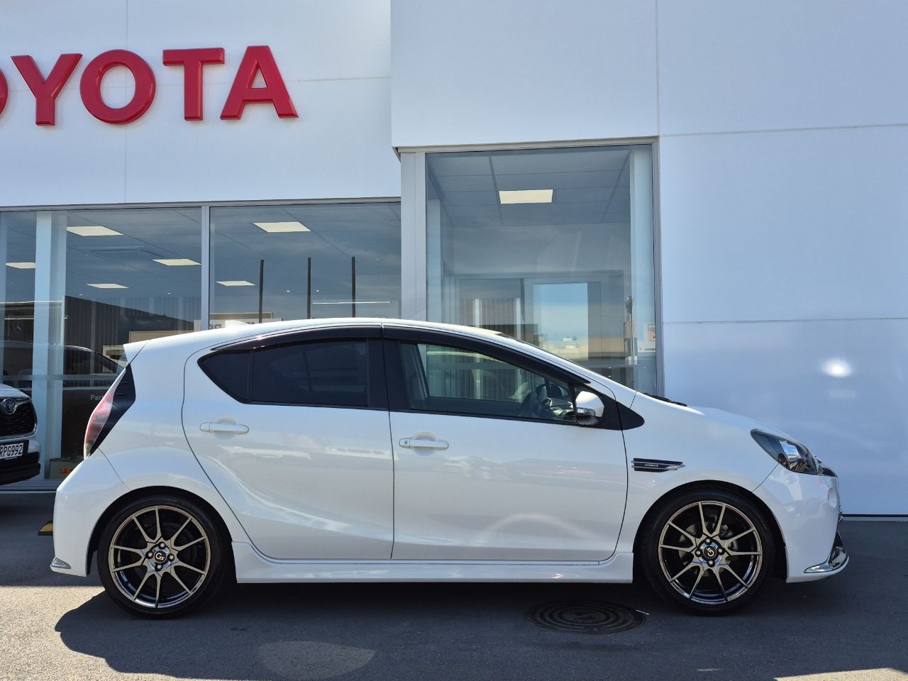 Vehicle image 2