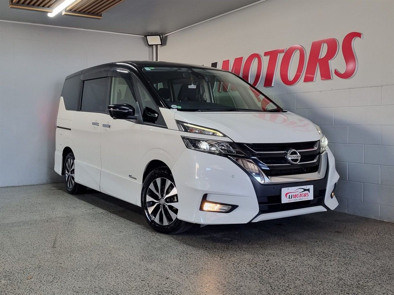 Vehicle image 1