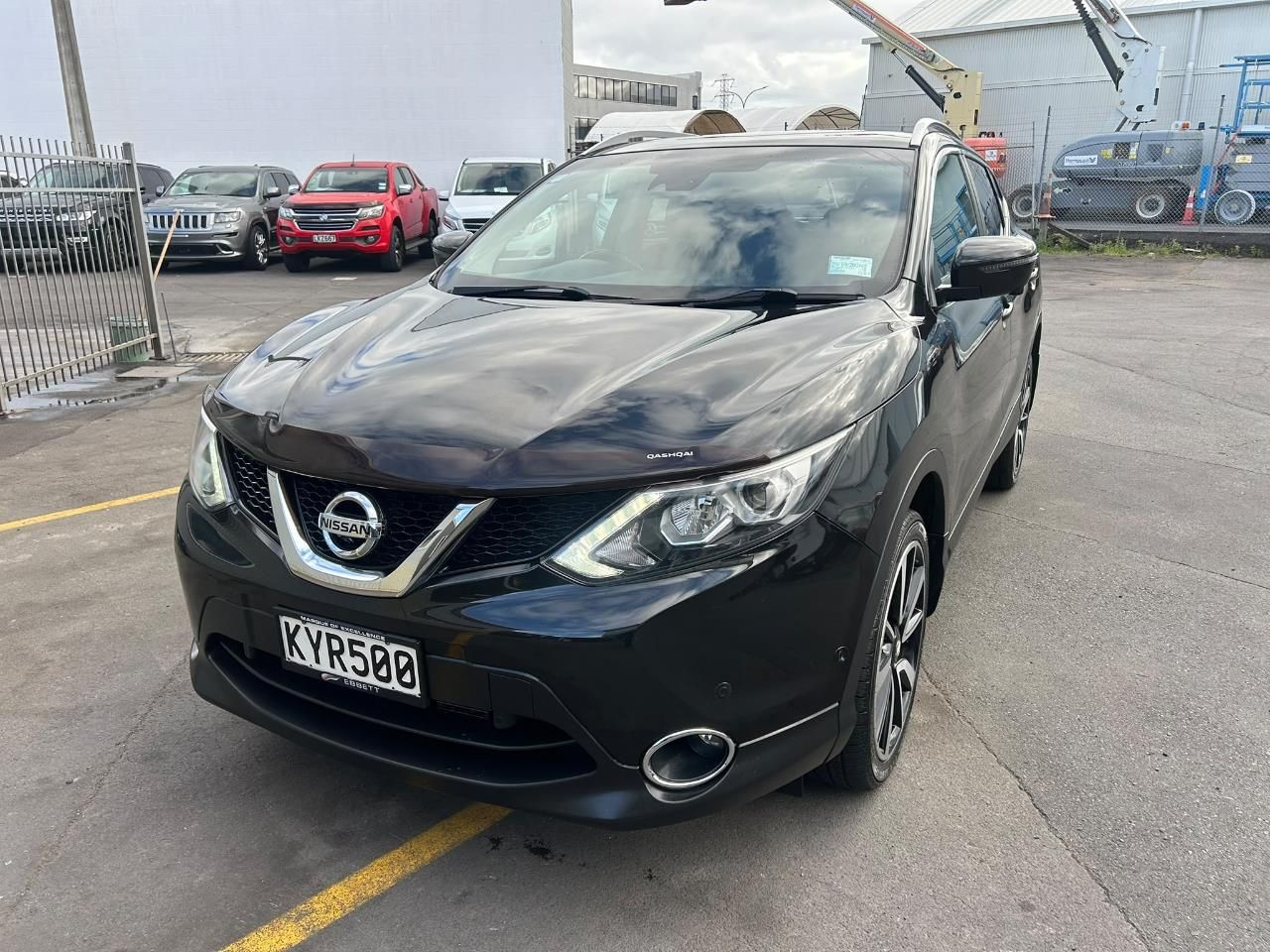 Vehicle image 2