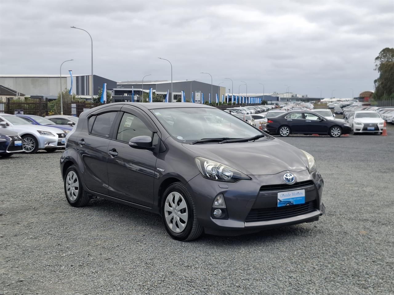 Vehicle image 1