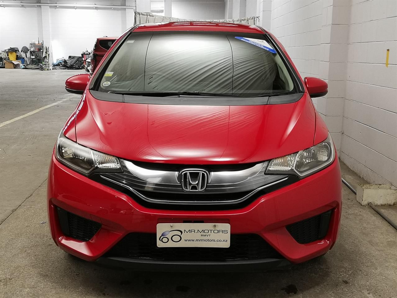 Vehicle image 4