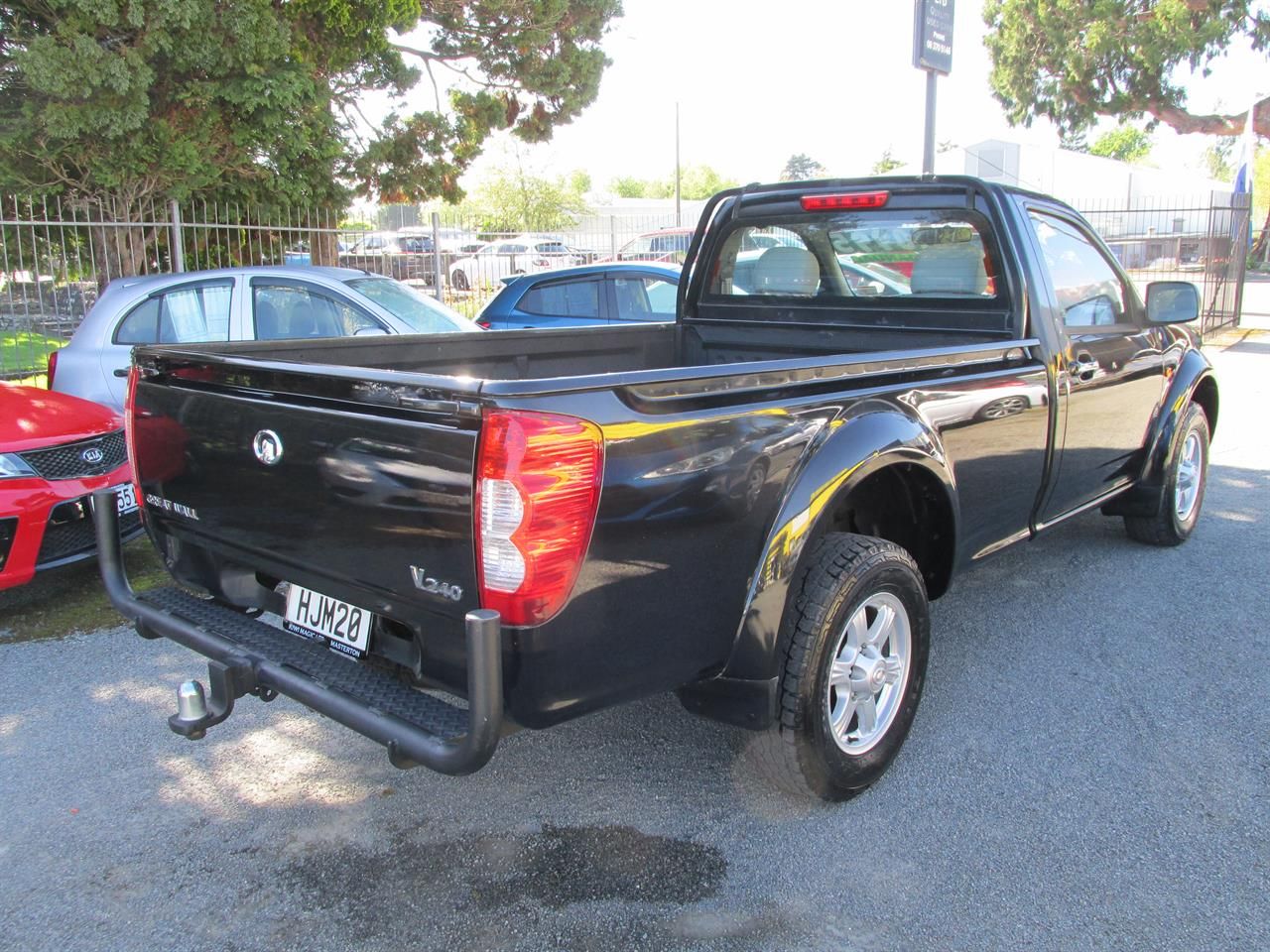 Vehicle image 3