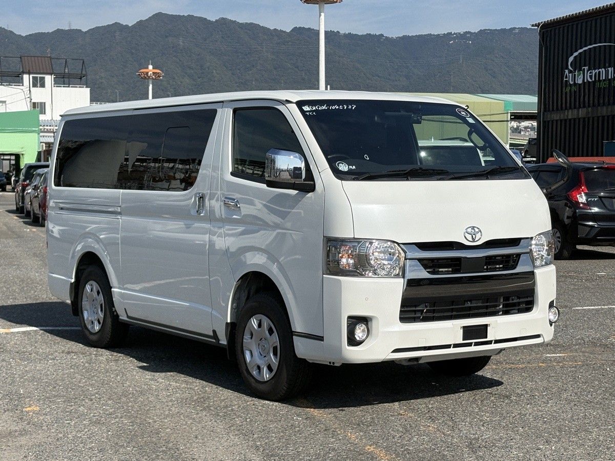 Vehicle image 1