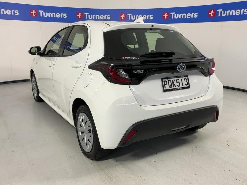 Vehicle image 5