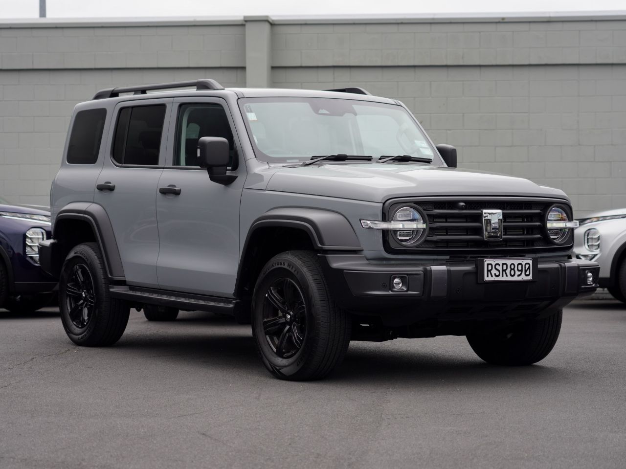 Vehicle image 1