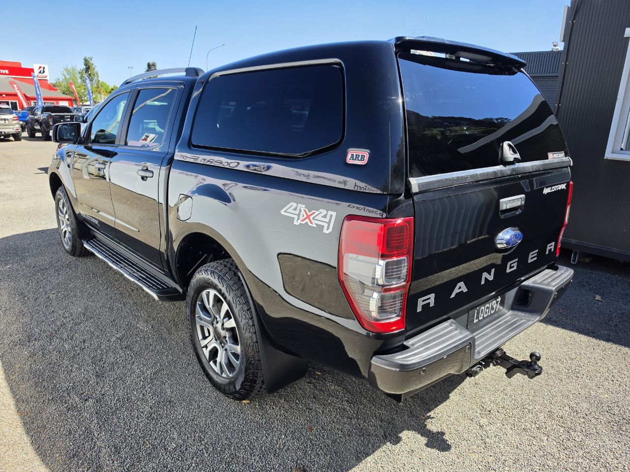 Vehicle image 5
