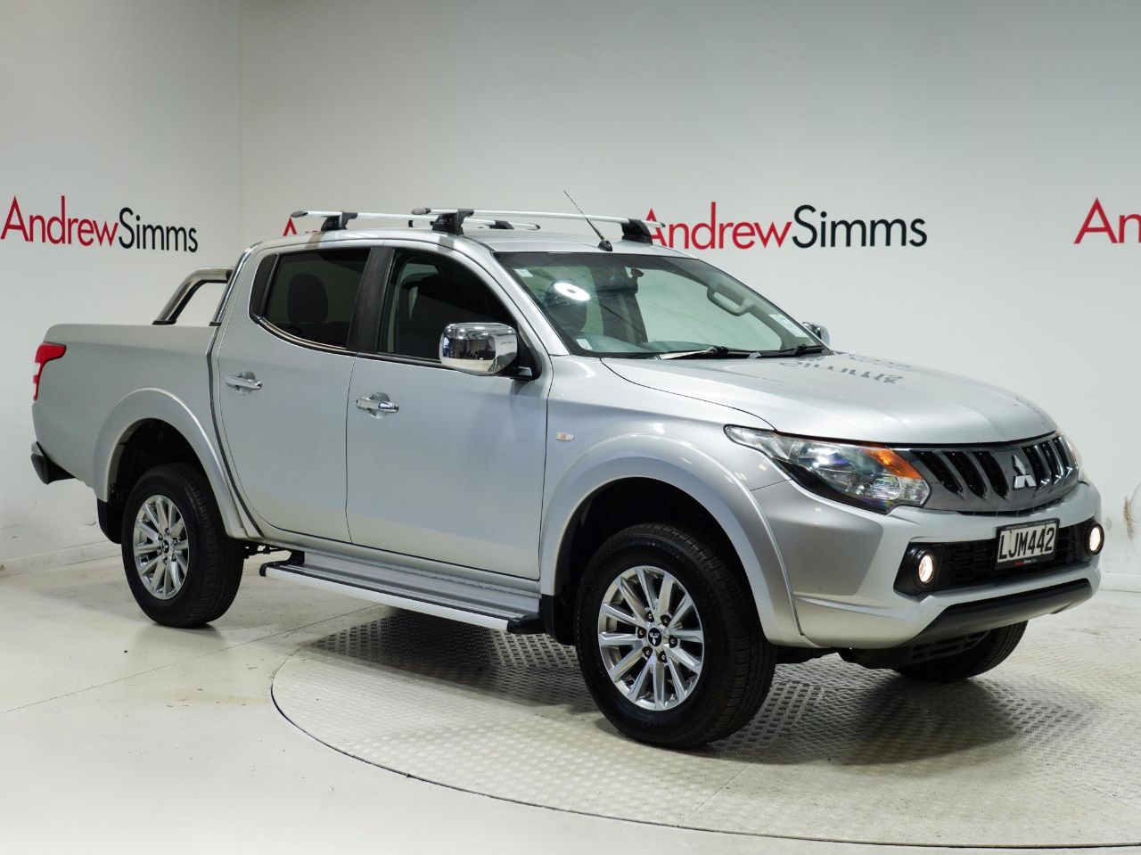 Vehicle image 1