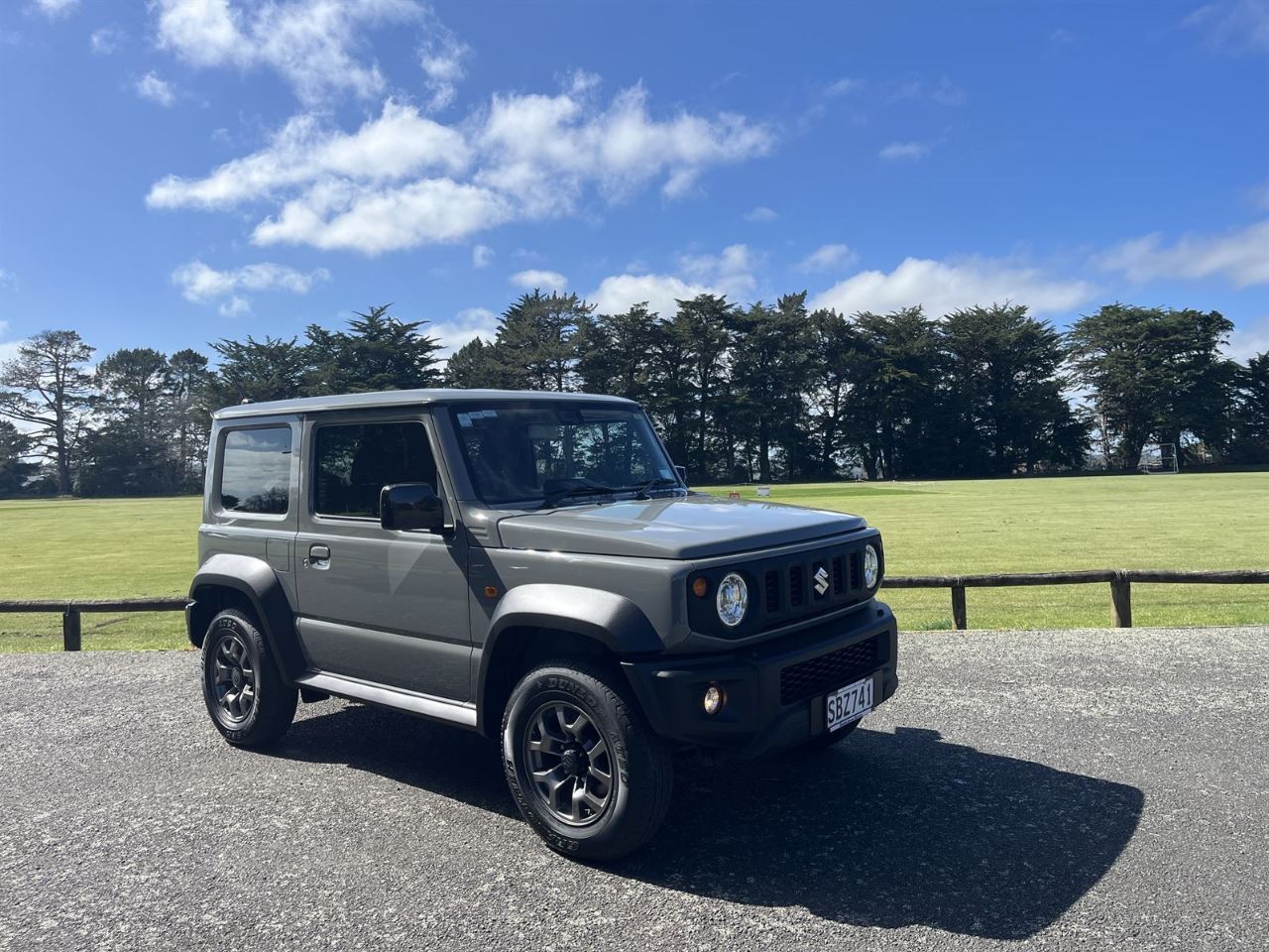 Vehicle image 1