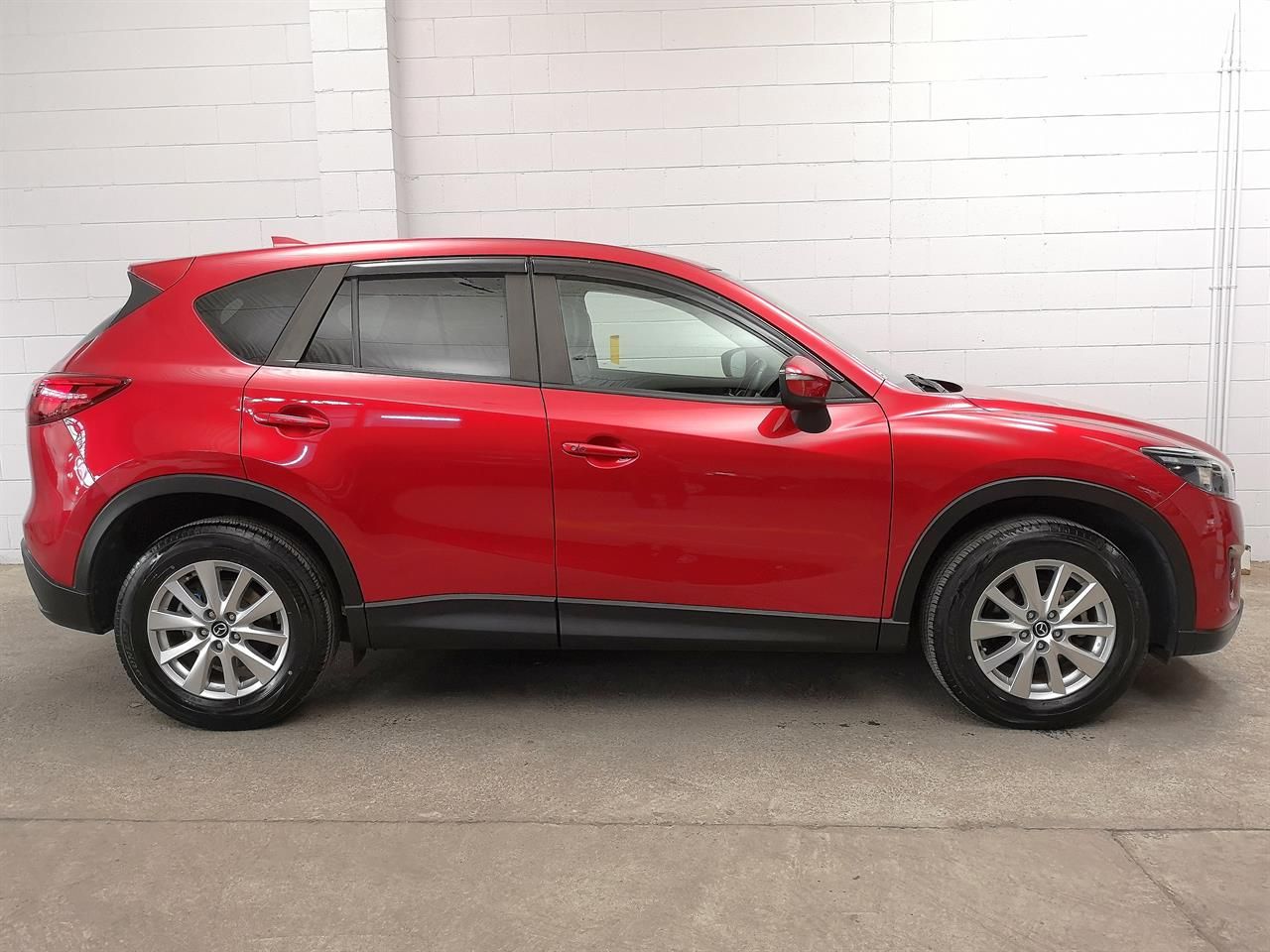 Vehicle image 3