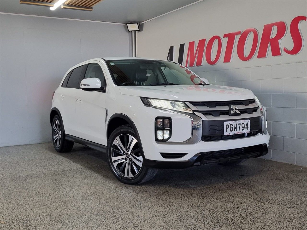 Vehicle image 1