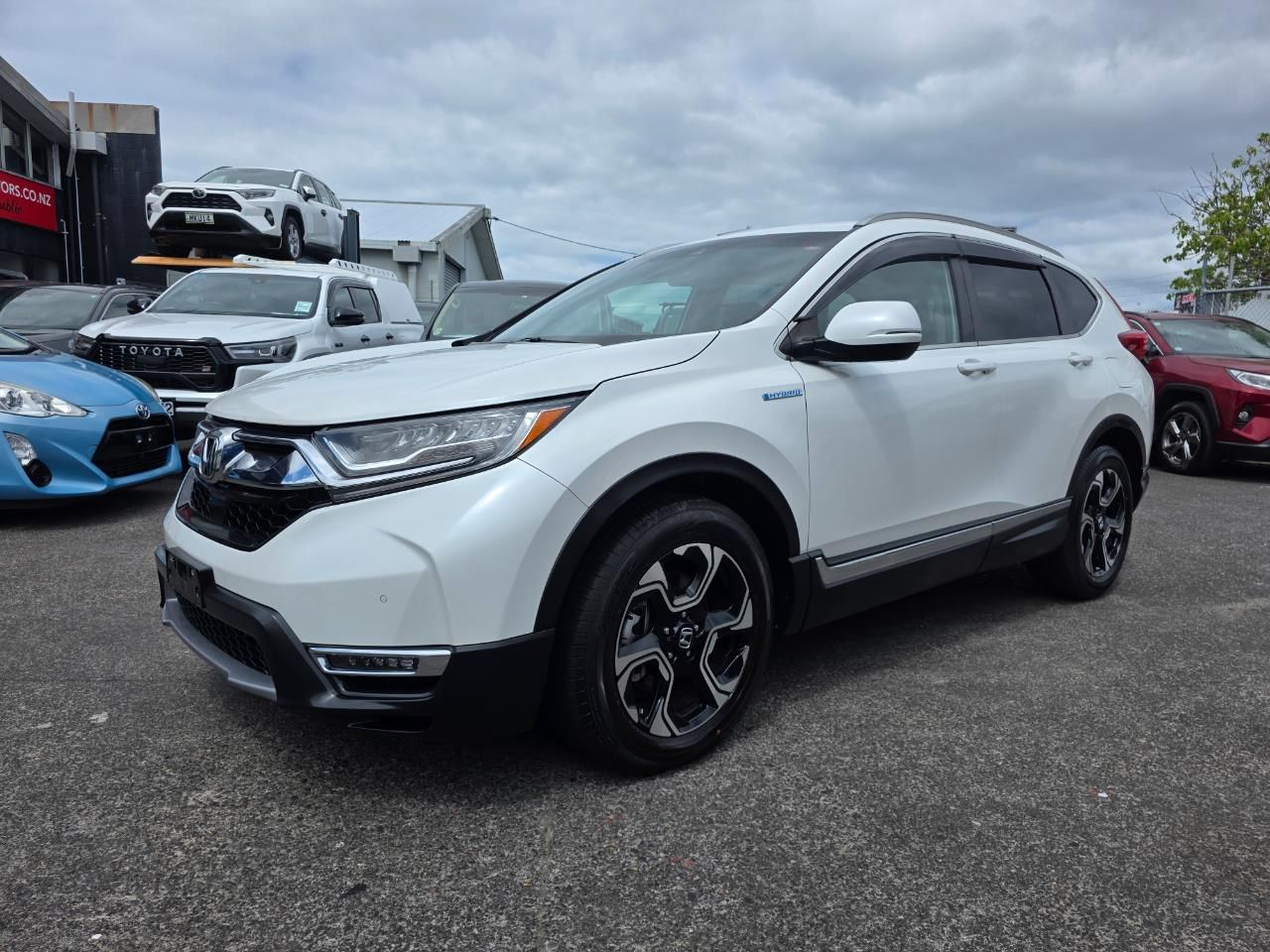Vehicle image 4