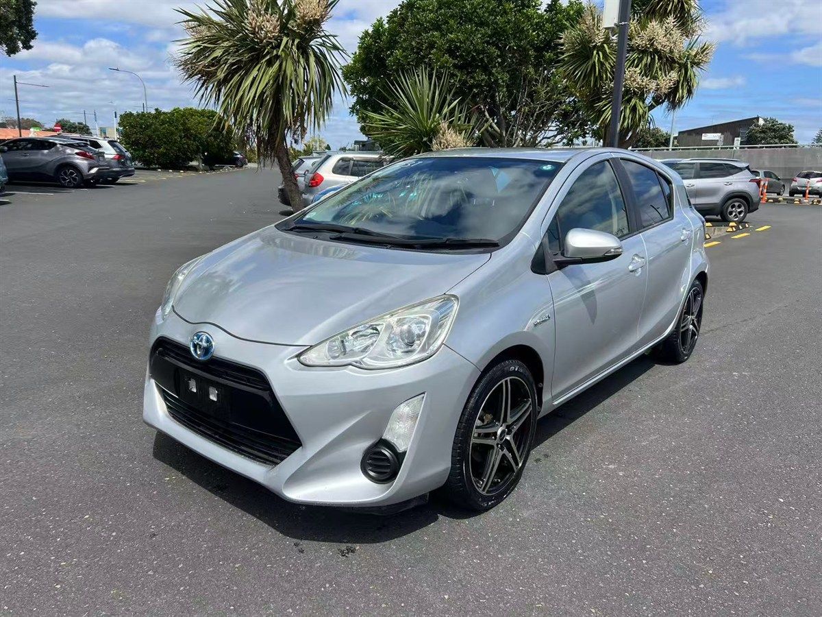 Vehicle image 1