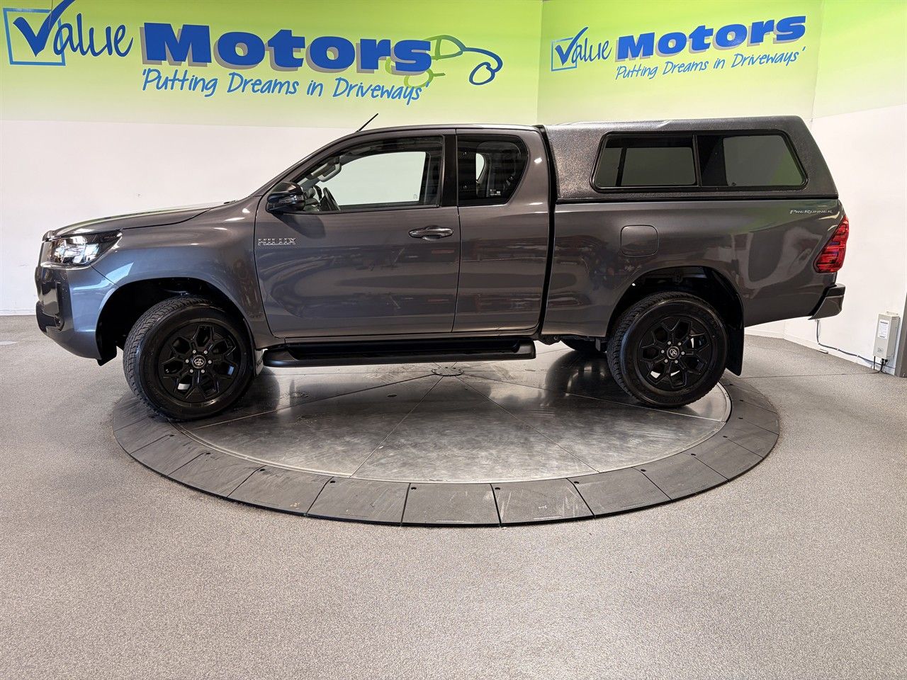 Hcs Auto Mobile 2023 Toyota Hilux for sale - Listing #1396356 | Auto Trader NZ