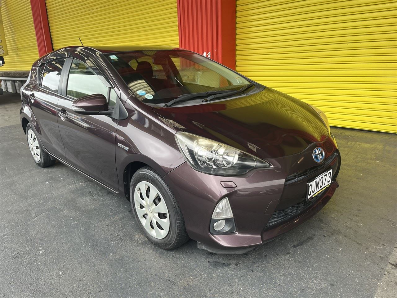 Vehicle image 1