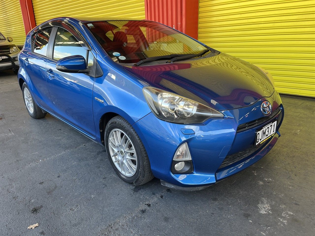 Vehicle image 1