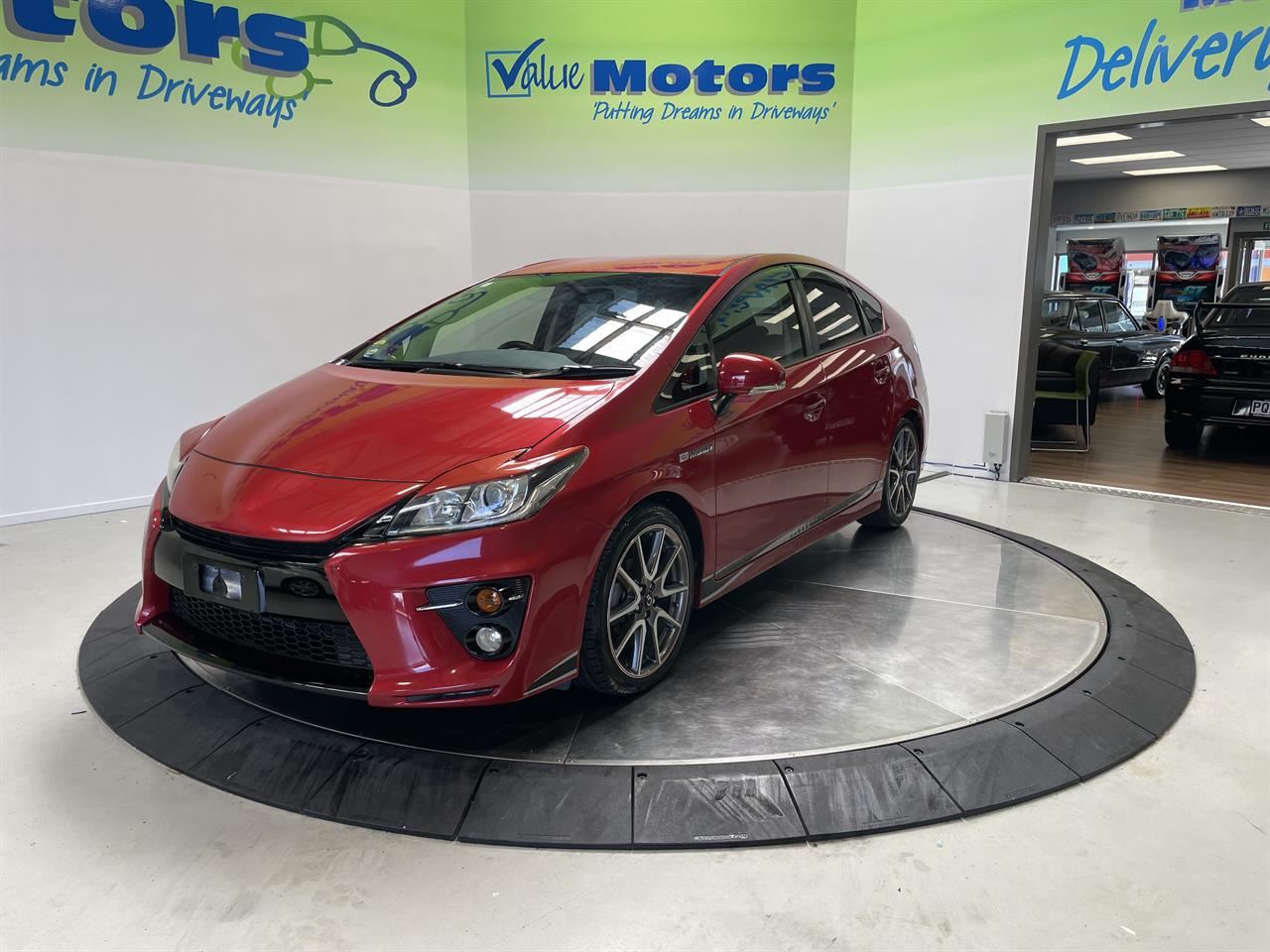 Vehicle image 3