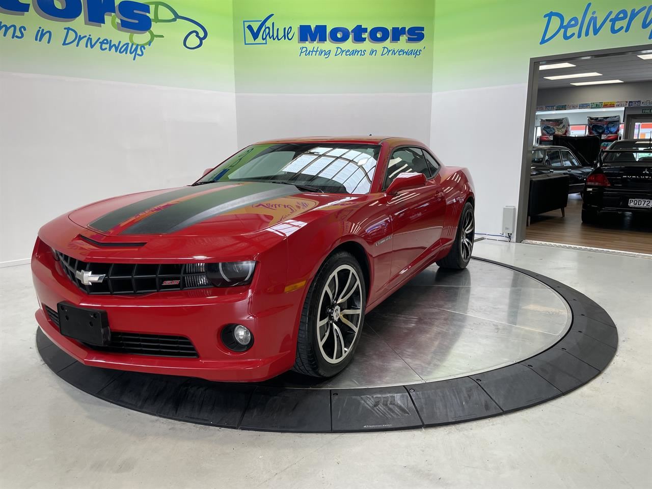 Vehicle image 3