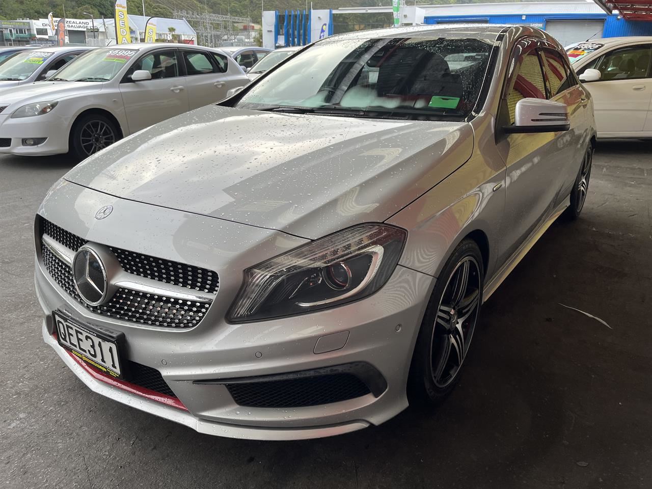 Vehicle image 3