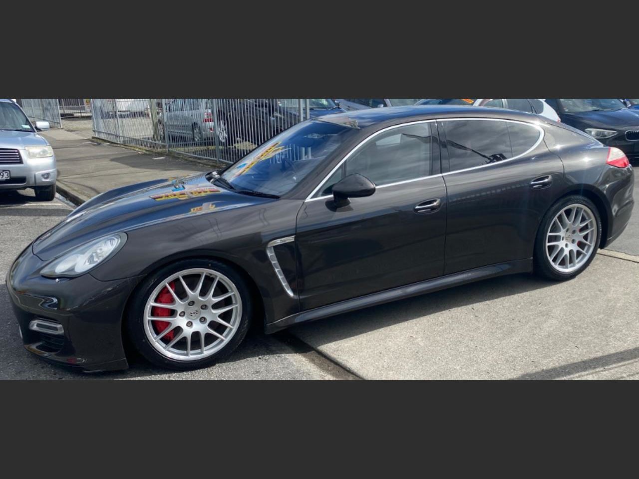 Vehicle image 4