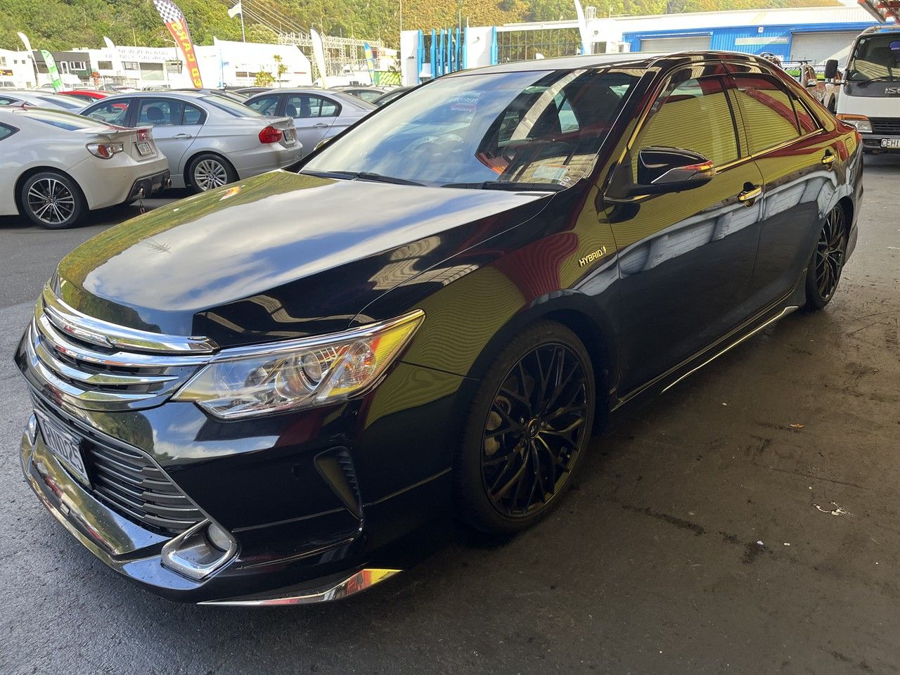 Vehicle image 3