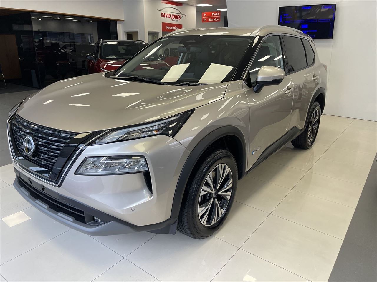 Vehicle image 3