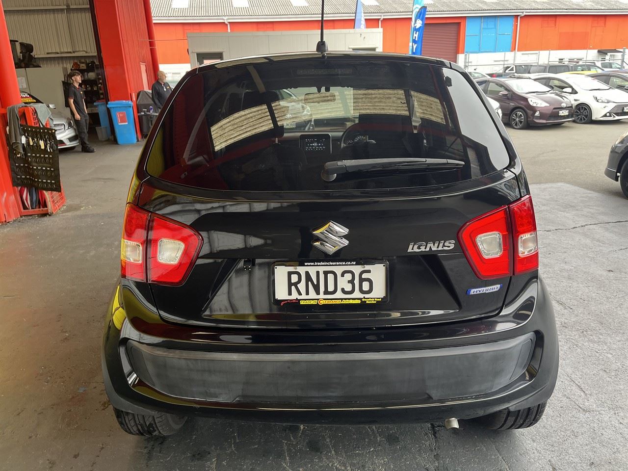 Vehicle image 5