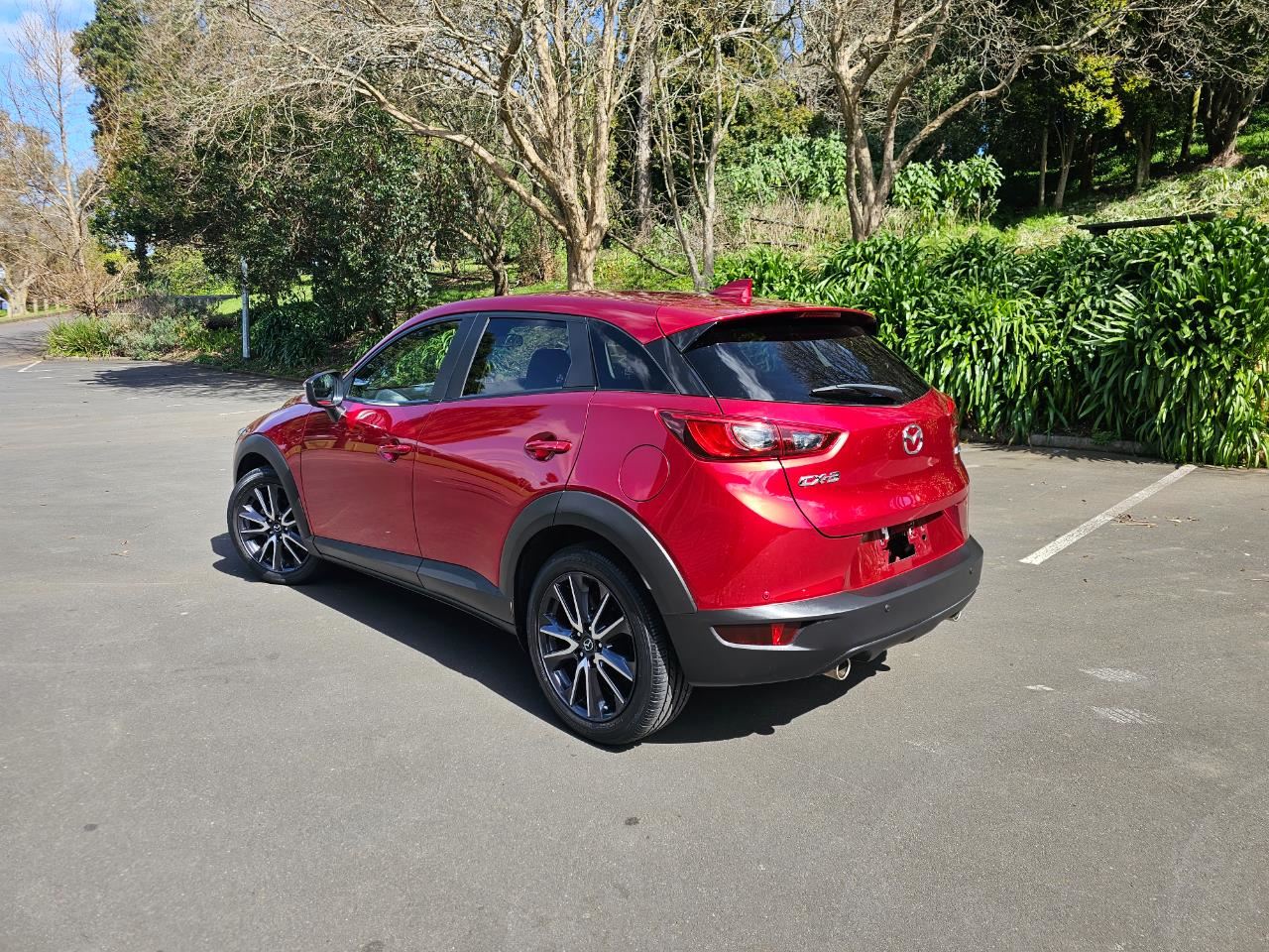Vehicle image 3