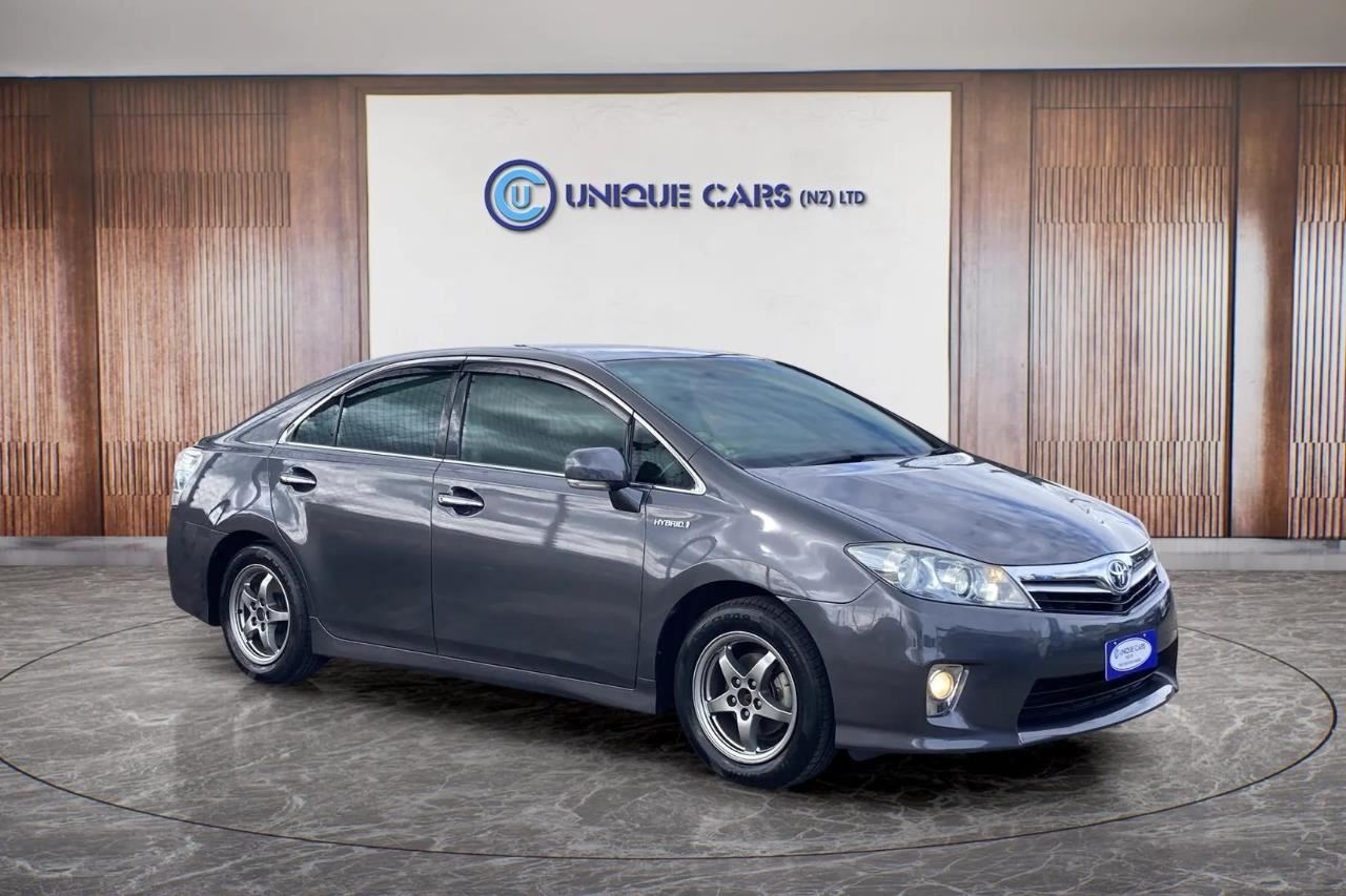 Vehicle image 3