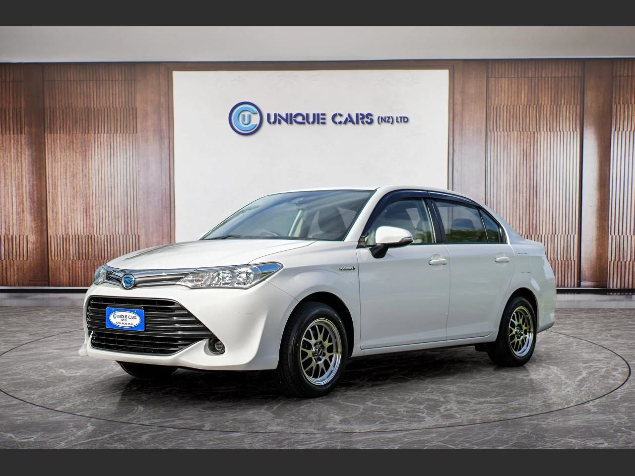 Vehicle image 5