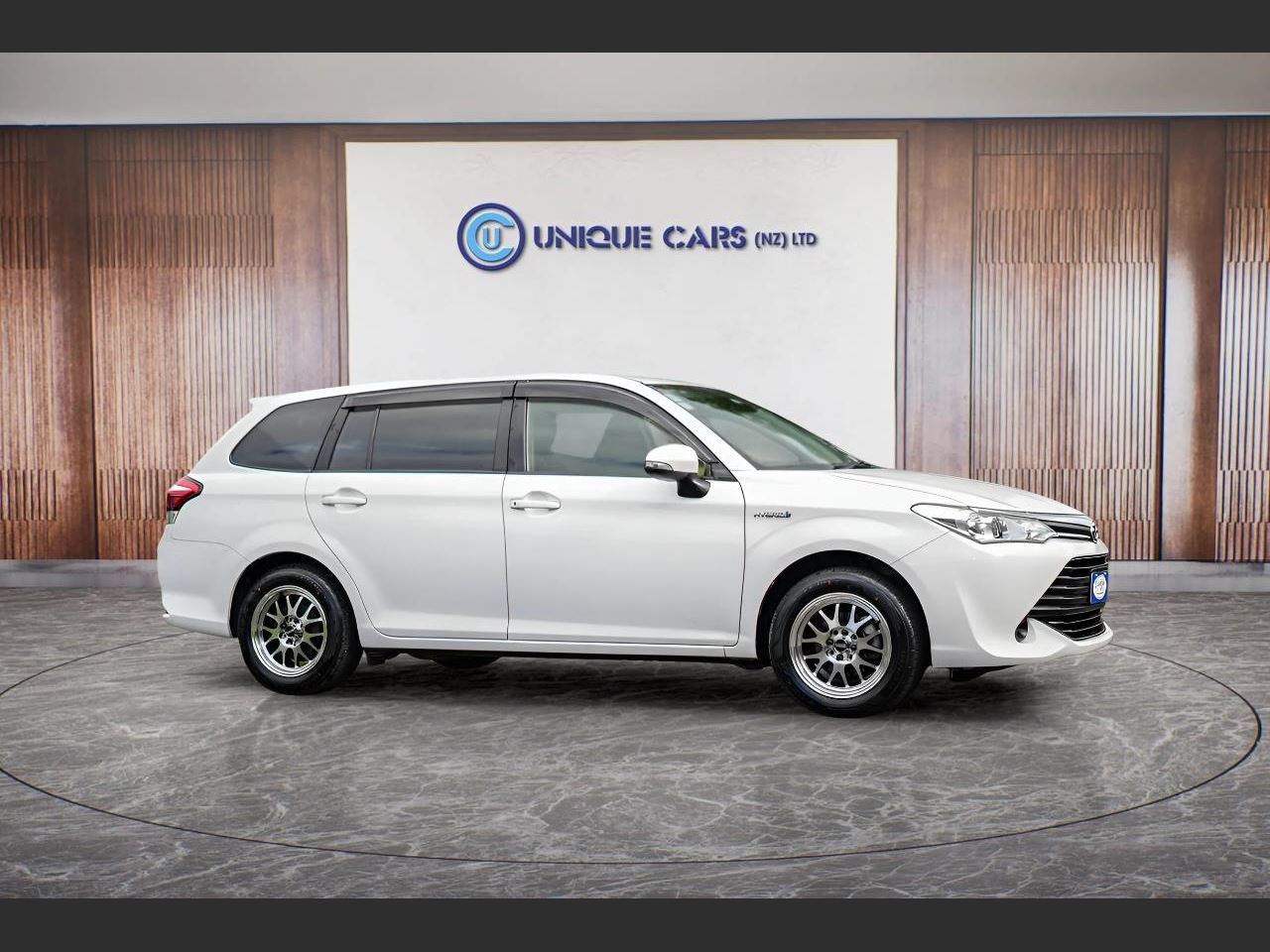 Vehicle image 3