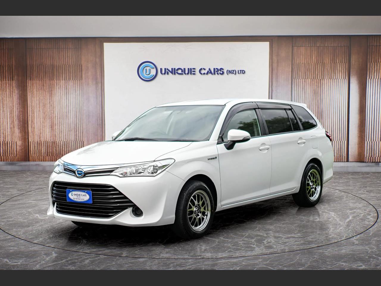 Vehicle image 5