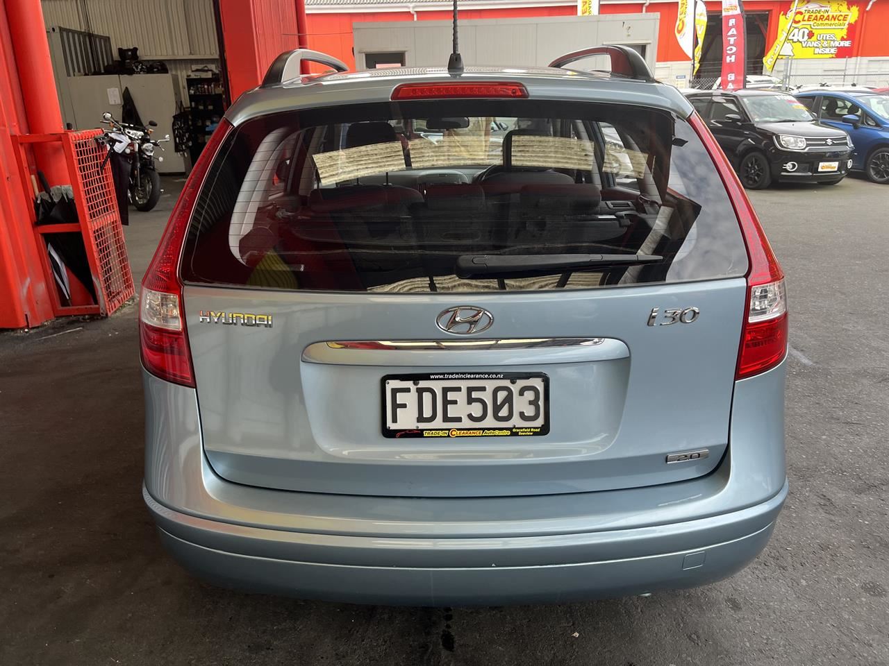 Vehicle image 5