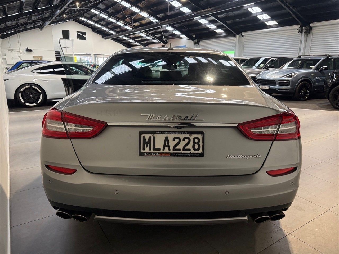 Vehicle image 5