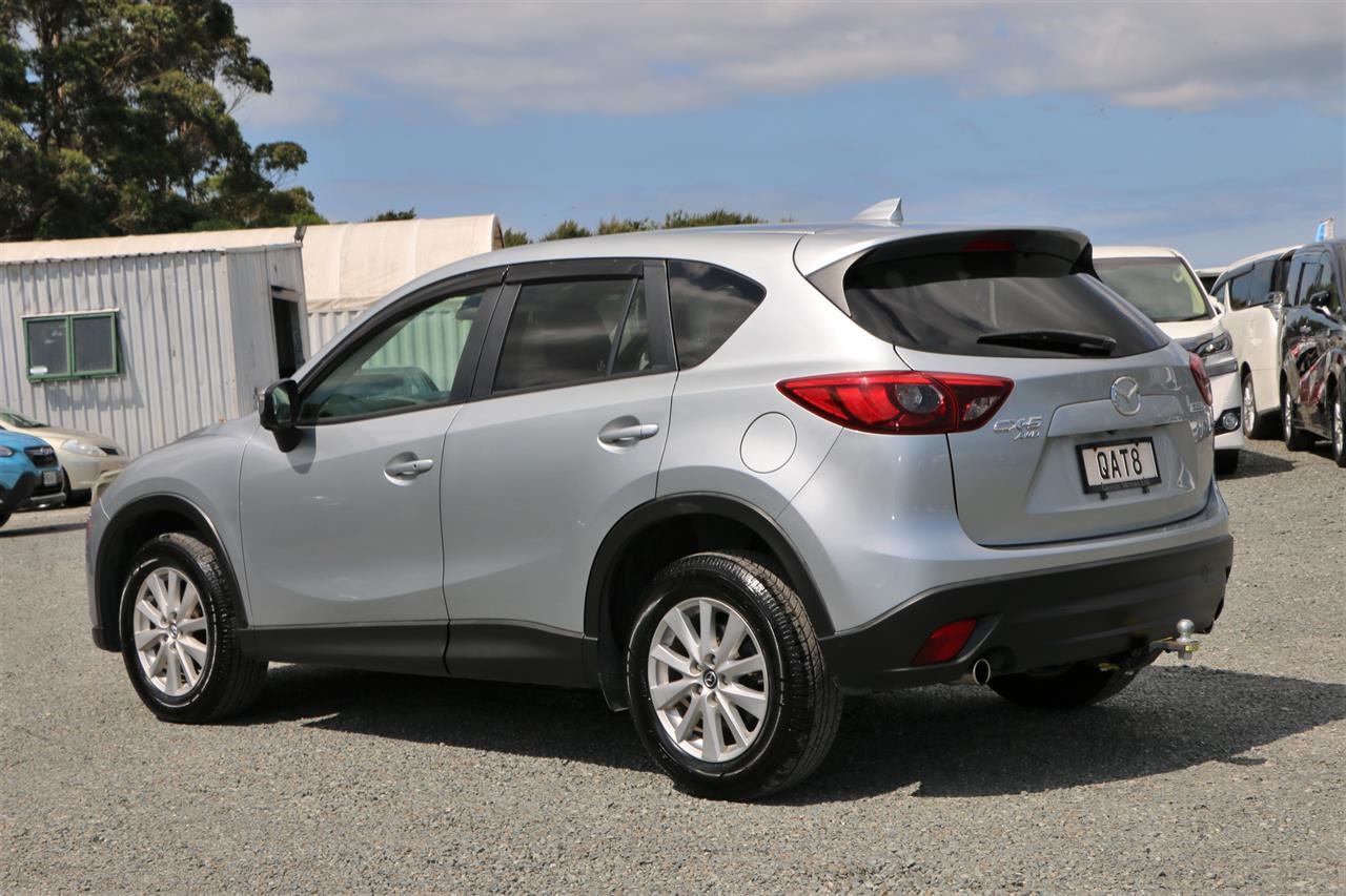 Vehicle image 5