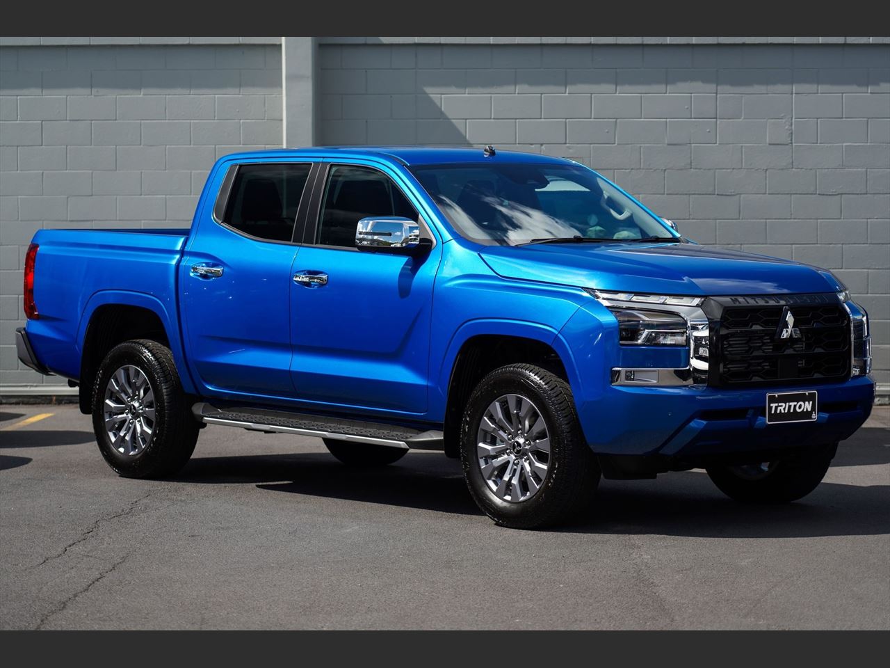 Vehicle image 1
