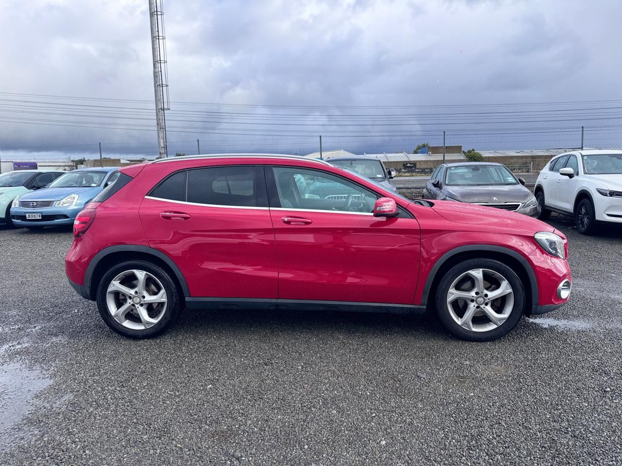 Vehicle image 4