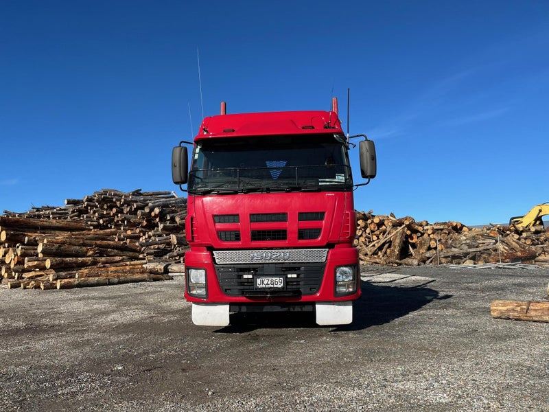 Vehicle image 4