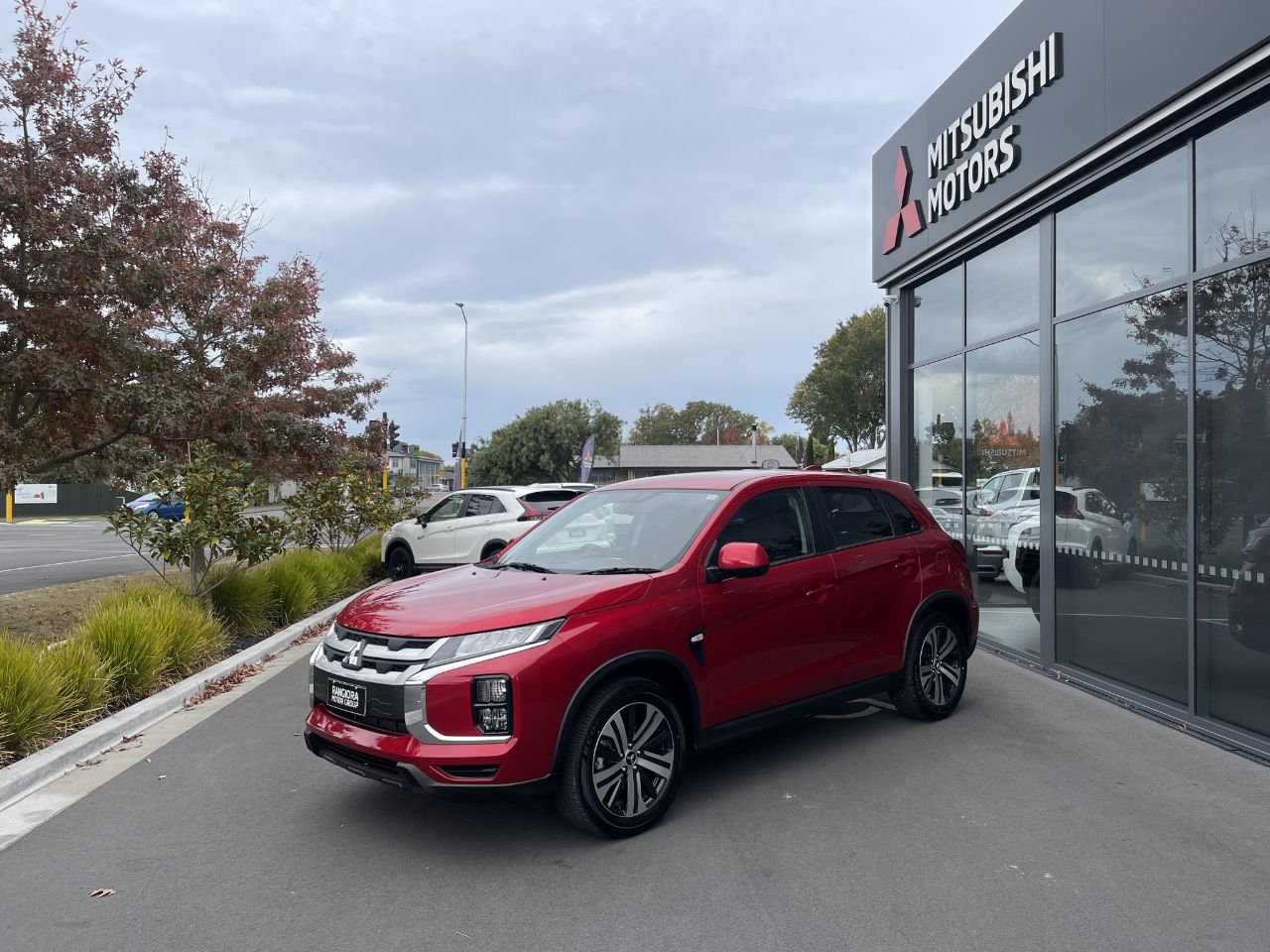Vehicle image 4