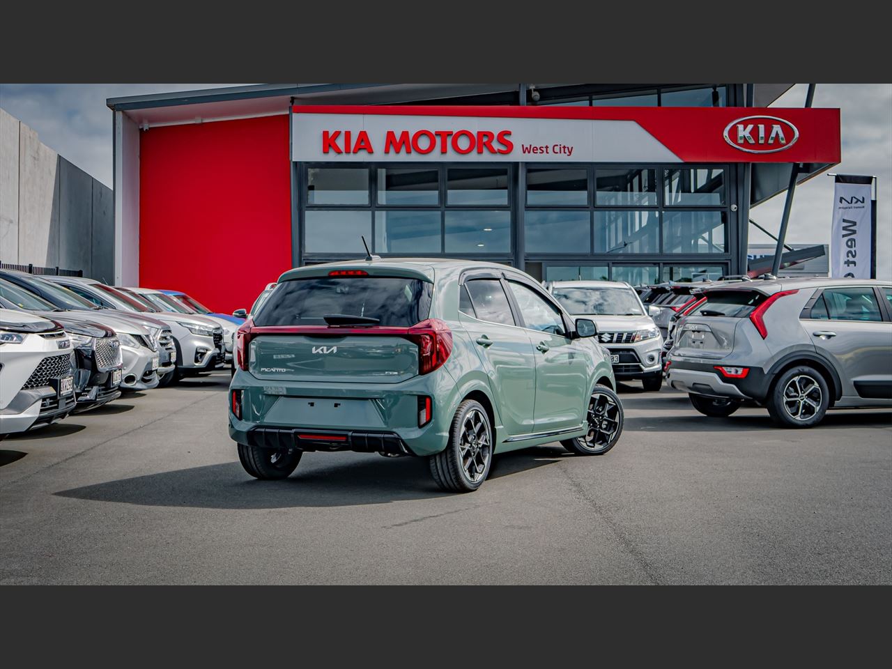 Vehicle image 2