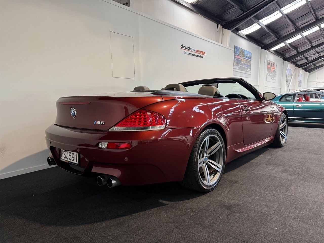 Vehicle image 5