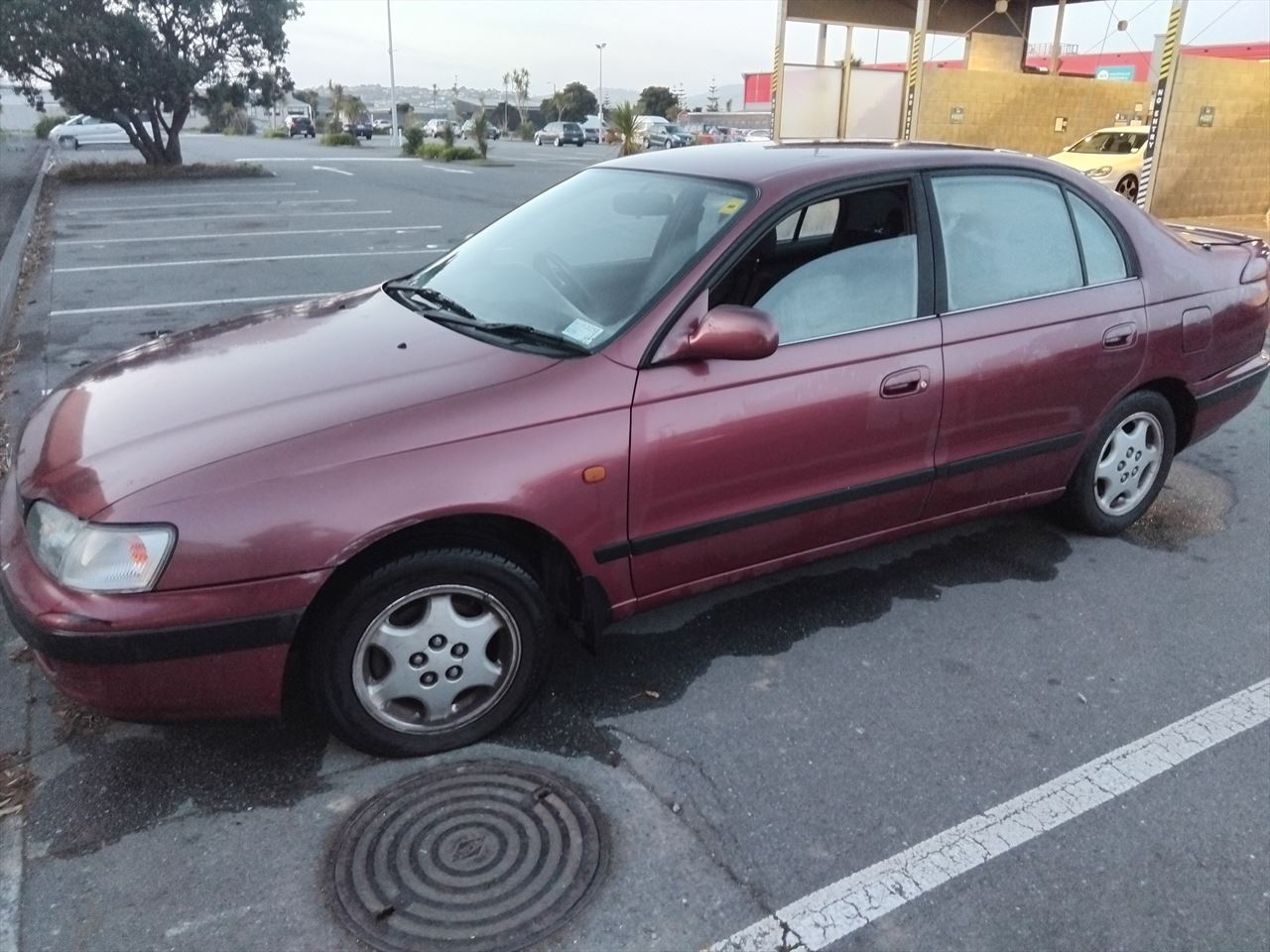 Vehicle image 3