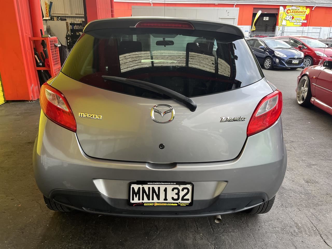 Vehicle image 5