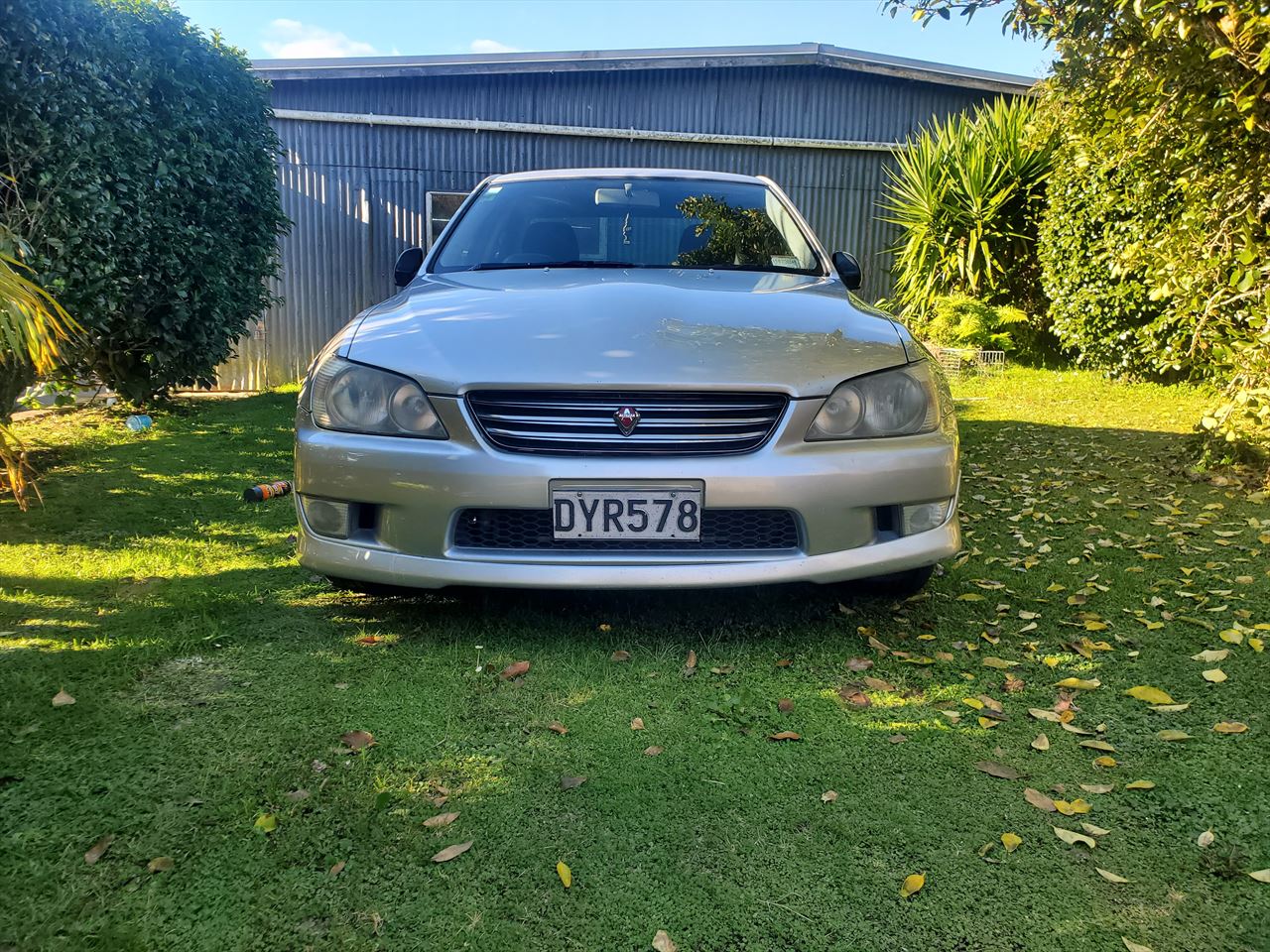 Vehicle image 3