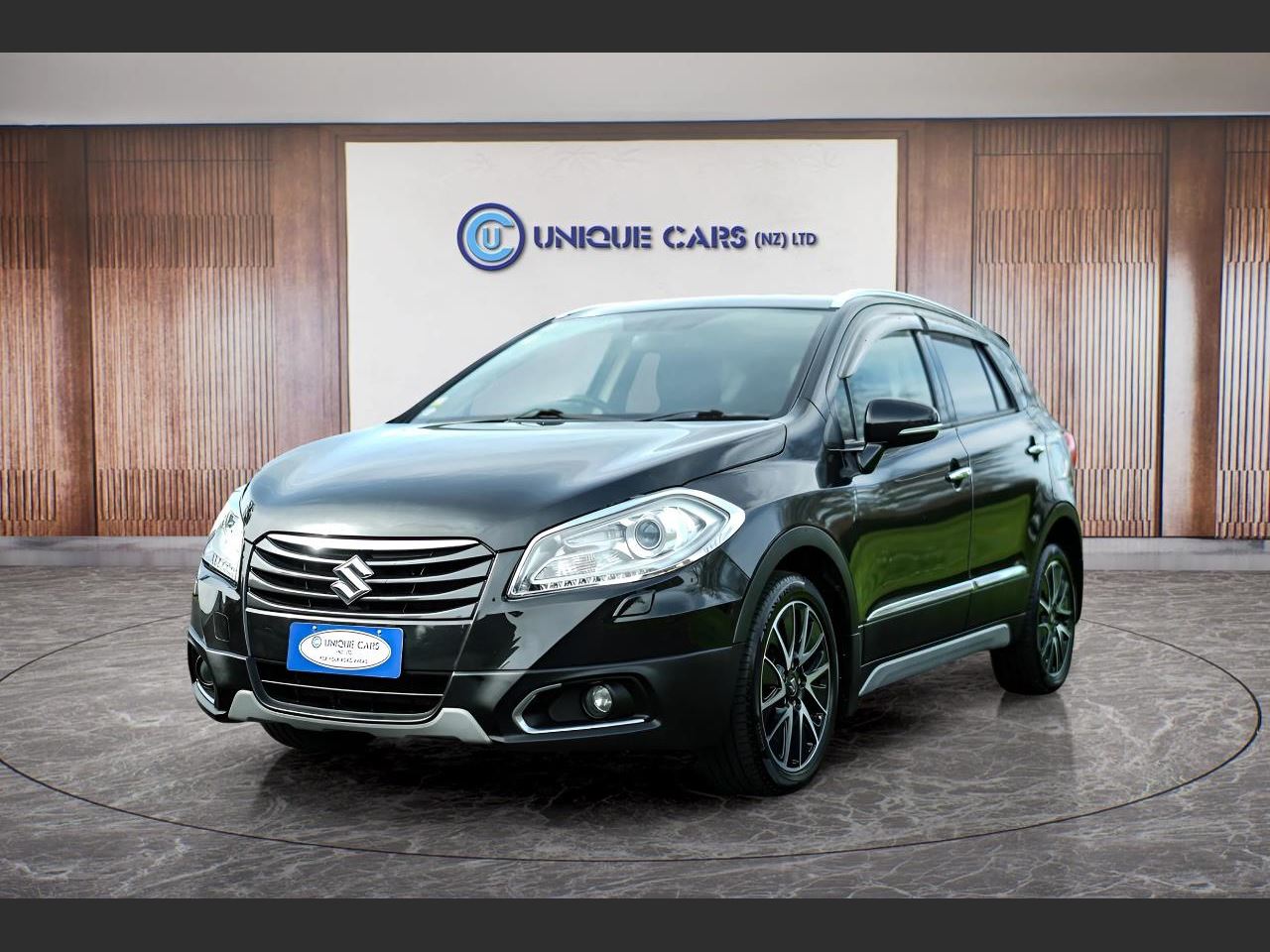 Vehicle image 5