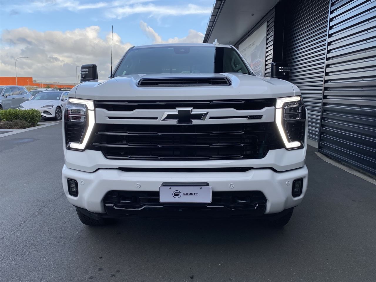 Vehicle image 2